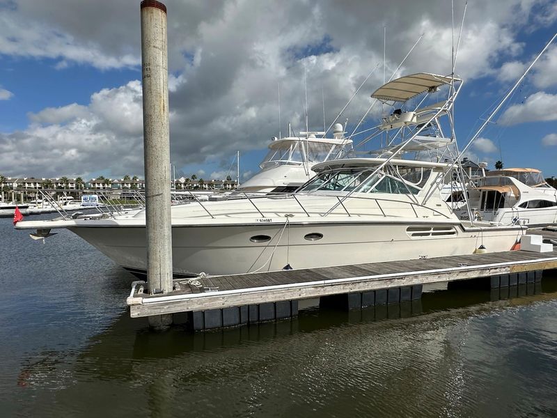 1997 Tiara Yachts 43 Open Express Fish