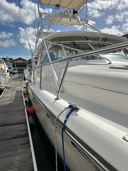 1997 Tiara Yachts 43 Open Express Fish