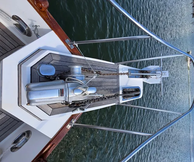 Kokomo Yacht Photos Pics Bow of 1993 Grand Banks 42 Classic yacht with anchor and winch system.