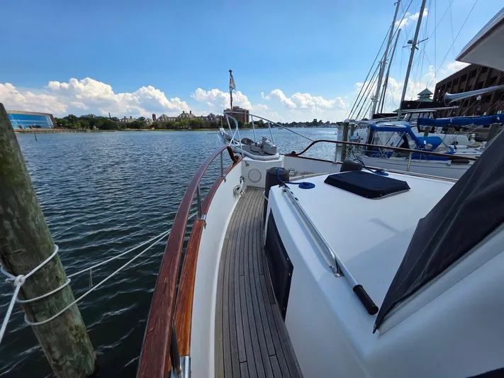 Kokomo Yacht Photos Pics 