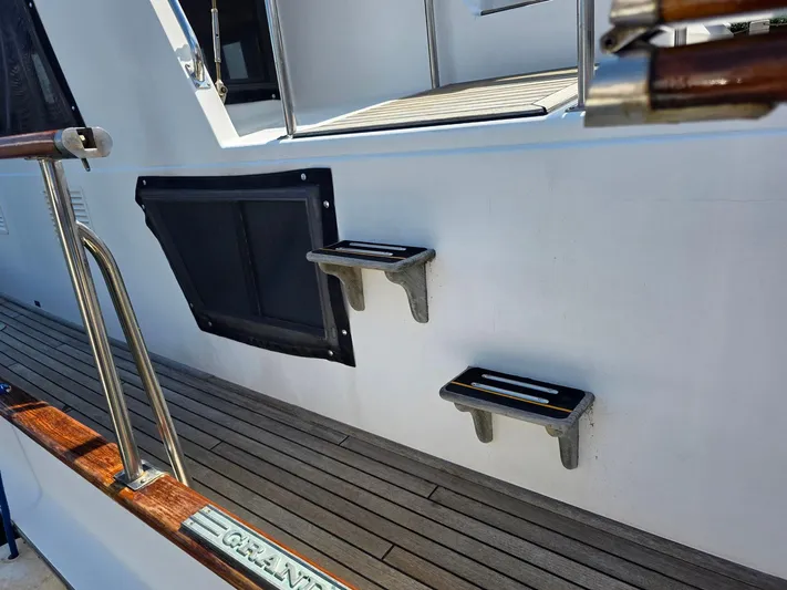 Kokomo Yacht Photos Pics 