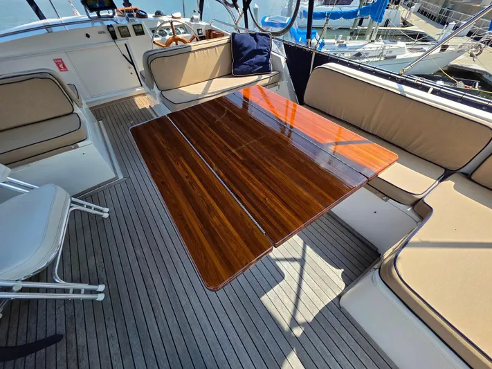 Kokomo Yacht Photos Pics 