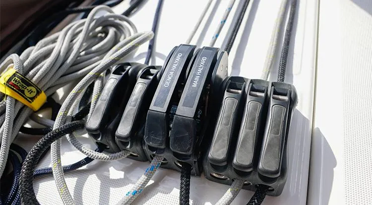 Mon Cheri Yacht Photos Pics 