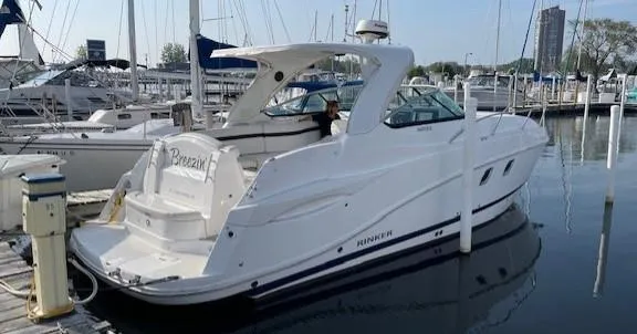 Breezin Yacht Photos Pics 