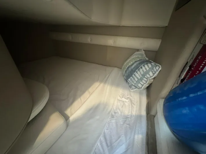 Breezin Yacht Photos Pics 