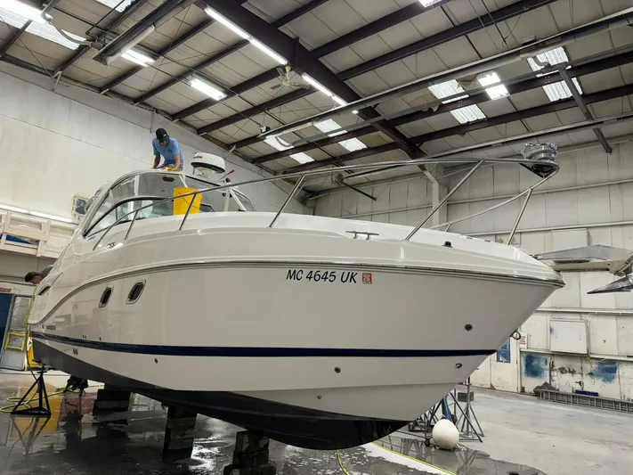 Breezin Yacht Photos Pics 