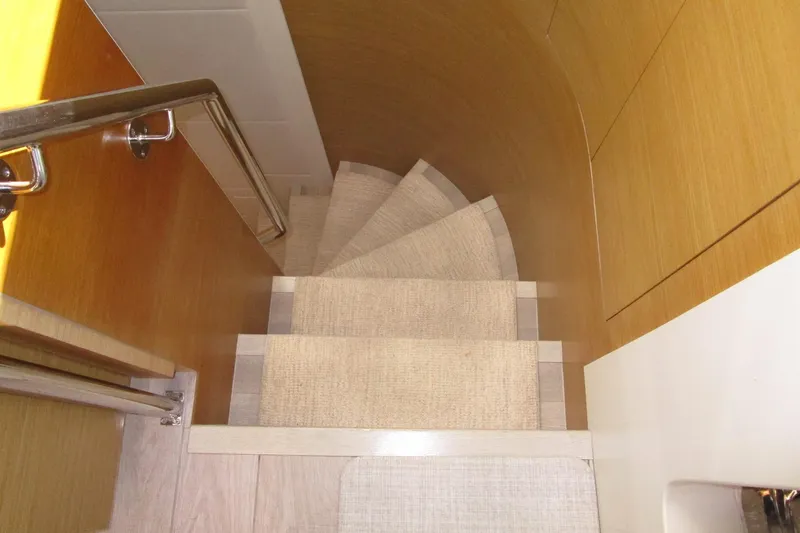 Seaseid Yacht Photos Pics Lower helm and galley area steps to forward cabins