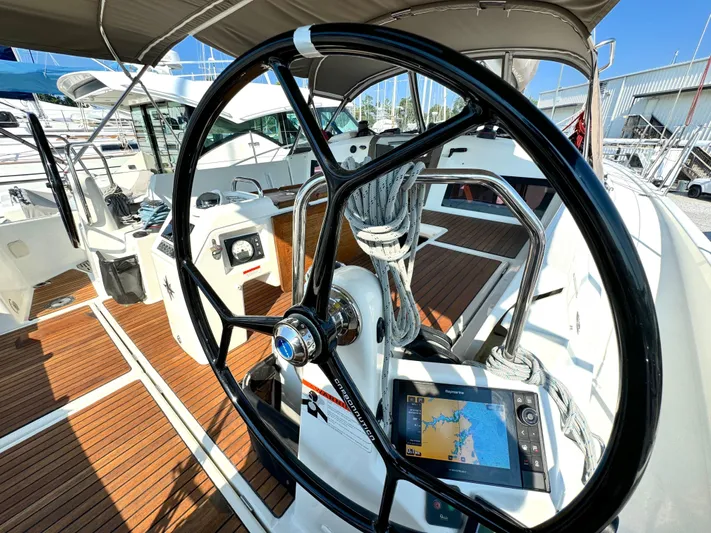 Leopolis Yacht Photos Pics Jeanneau Sun Odyssey 440 steering wheel, 2019 model, with navigation system.