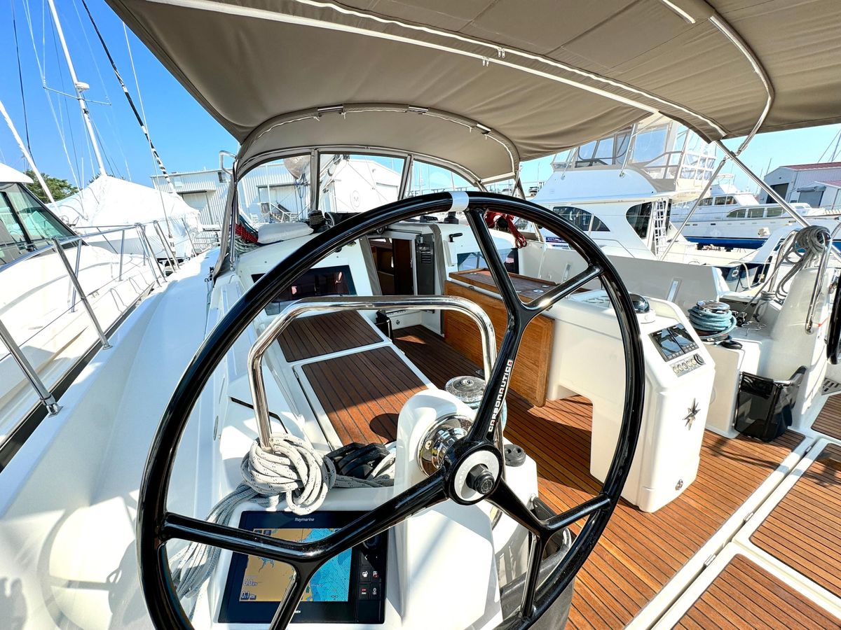 2019 Jeanneau 44 