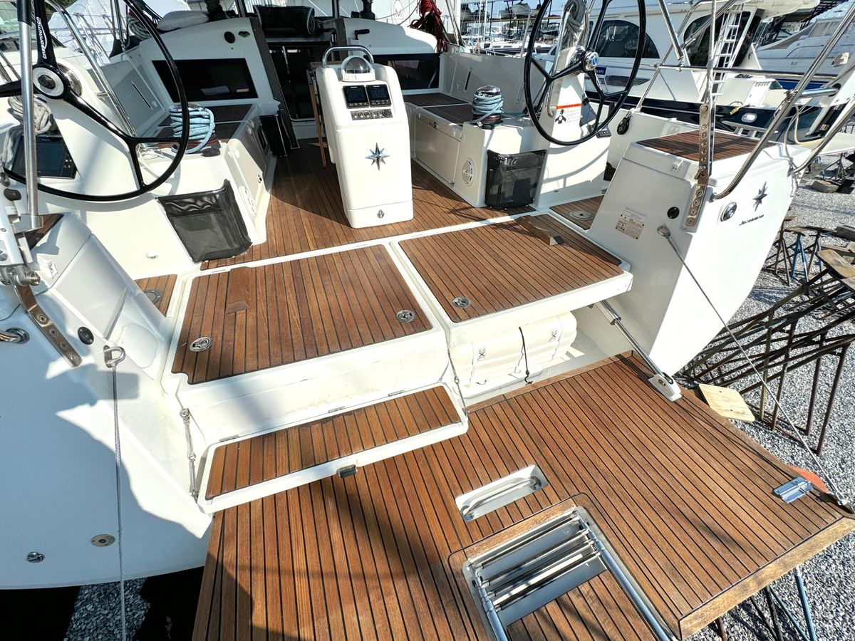 2019 Jeanneau 44 