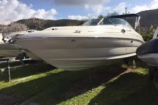 2006 Sea Ray 240 Sundeck