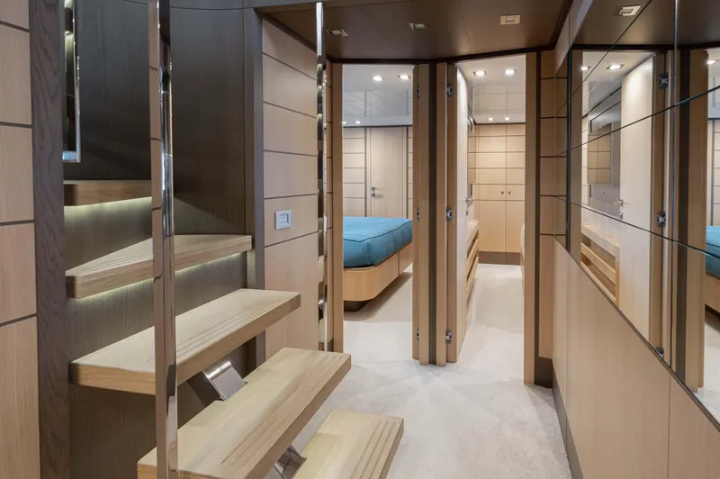 No Problem Yacht Photos Pics 