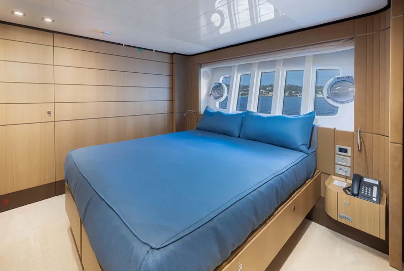 No Problem Yacht Photos Pics 