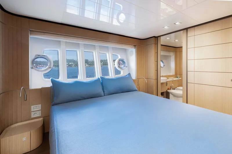 No Problem Yacht Photos Pics 