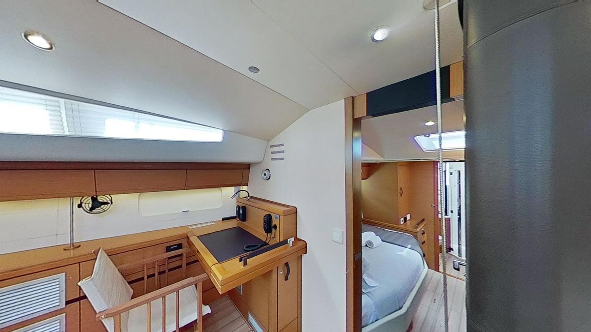 2018 Jeanneau 65 