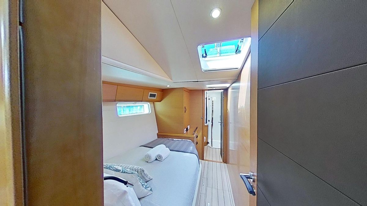 2018 Jeanneau 65 