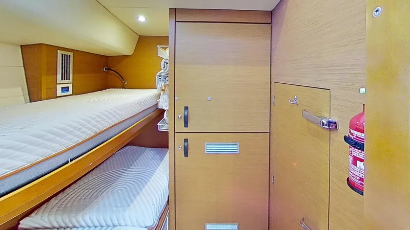 Bodhisattva Yacht Photos Pics Sailing Yacht 2018 Jeanneau 64 guest bedroom