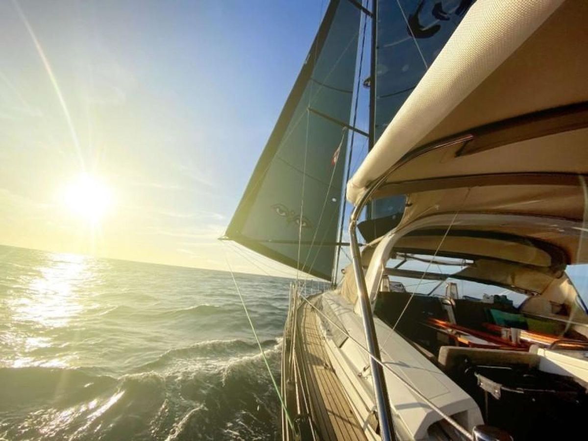 2018 Jeanneau 65 