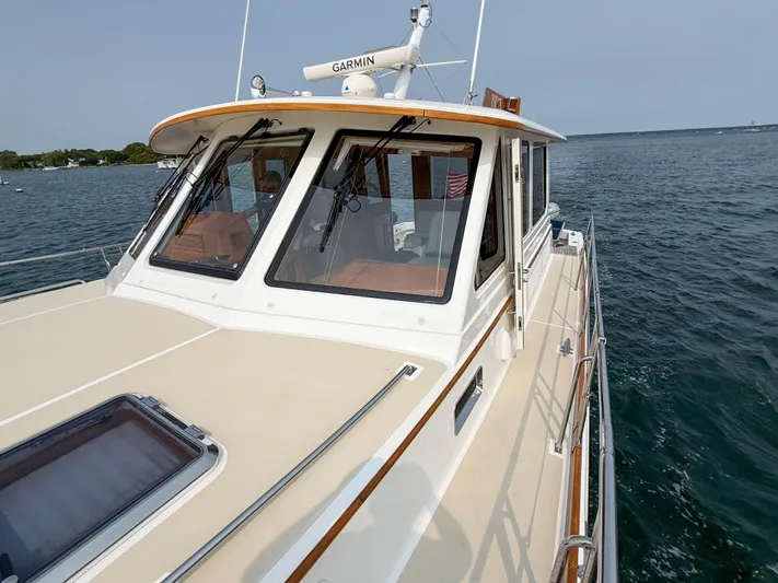 Bira Yacht Photos Pics 