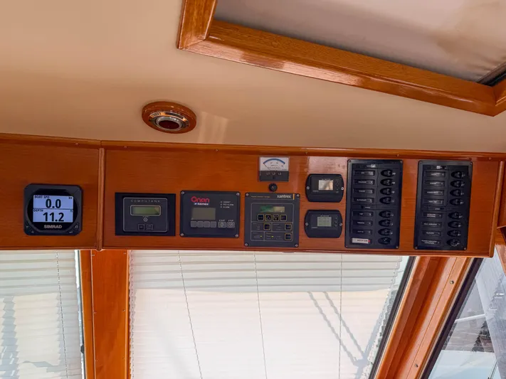 Bira Yacht Photos Pics Control panel of 2006 Grand Banks 49 Eastbay SX yacht with various instruments.