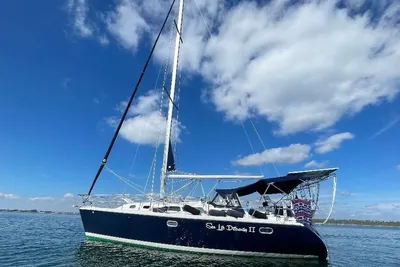 Catalina 350