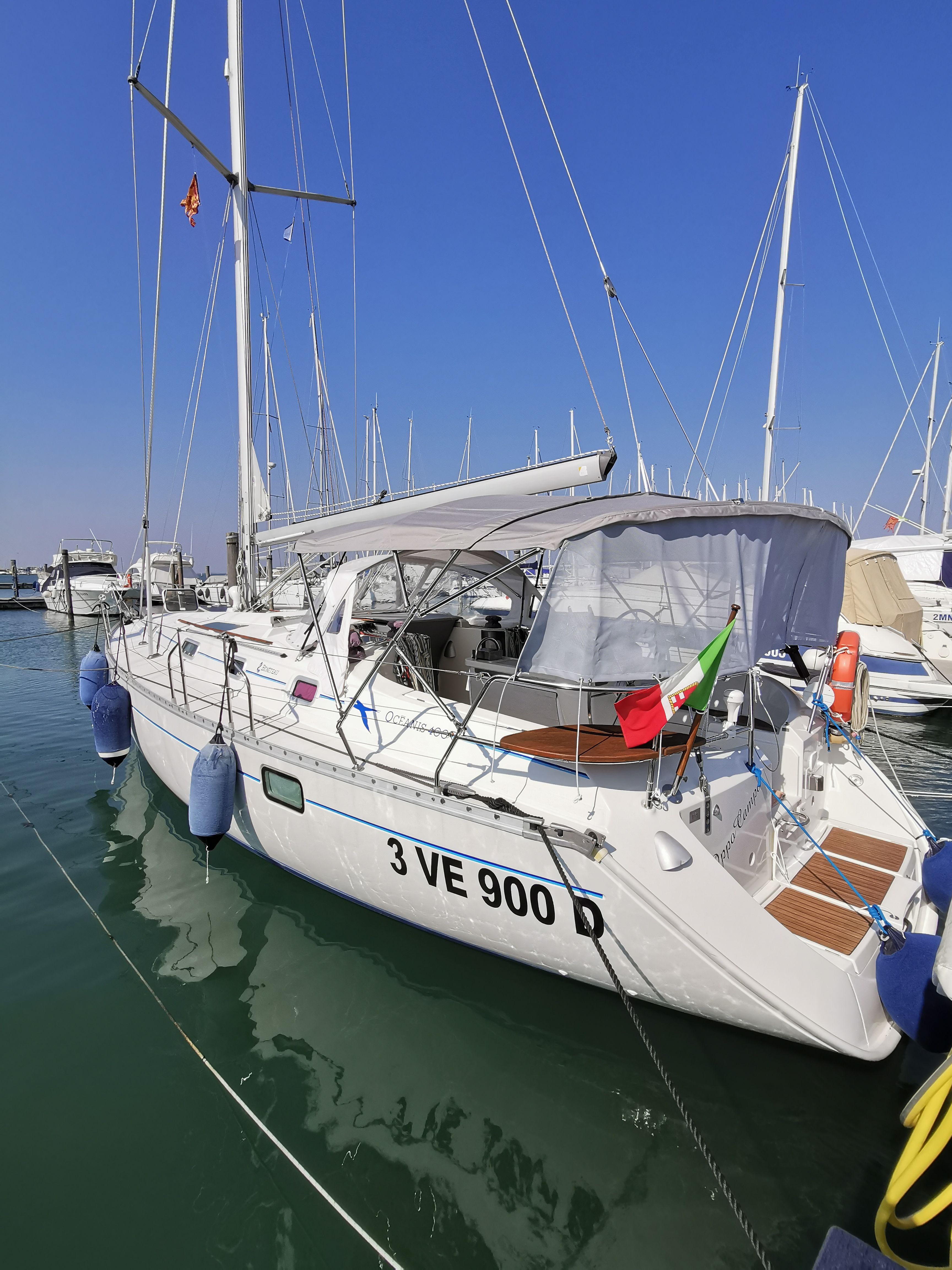 1993 Beneteau Oceanis 400