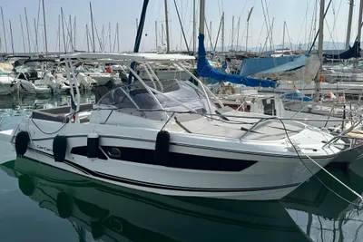 2023 Jeanneau Cap Camarat 9.0 wa