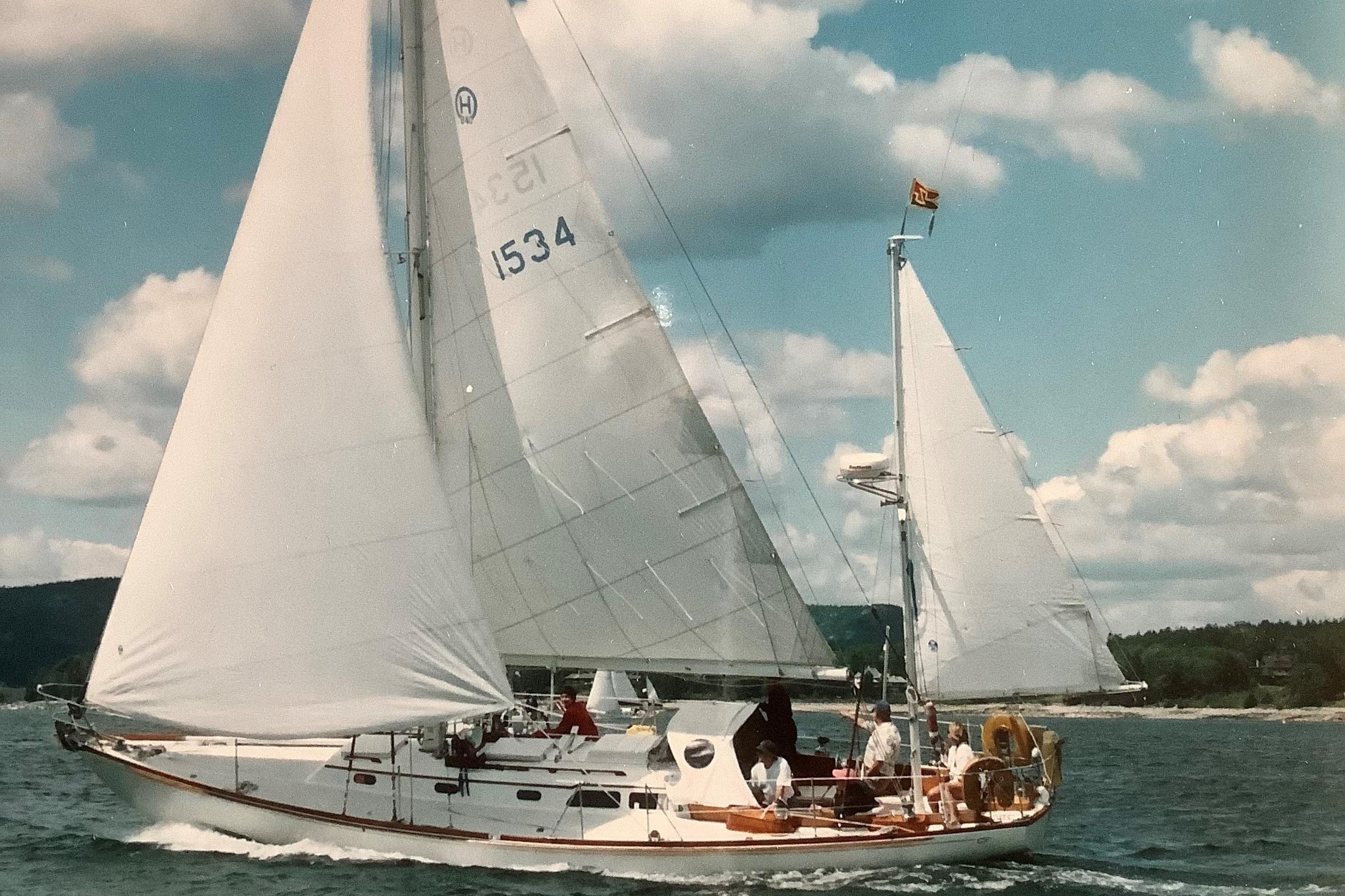 1966 Hinckley Bermuda 40 Yawl