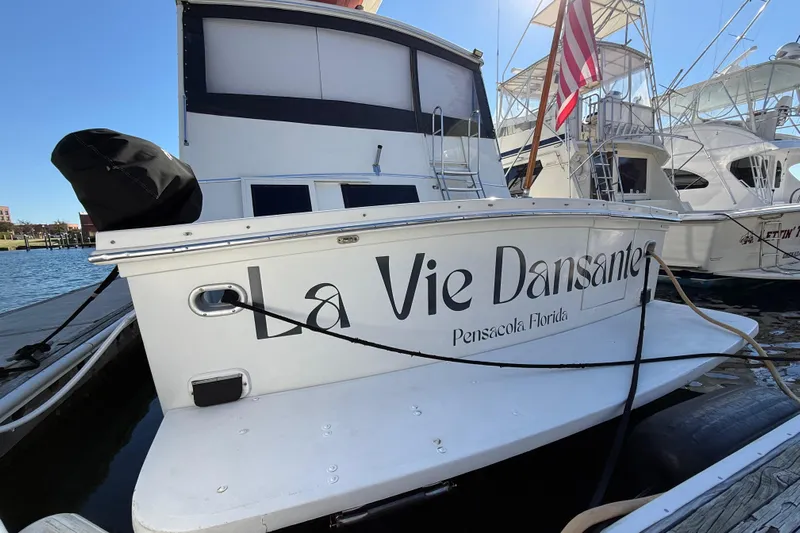La Vie Dansante Yacht Photos Pics 1991 Californian 55 Cockpit Motor Yacht "La Vie Dansante" docked in Pensacola, Florida.
