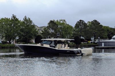 Yacht