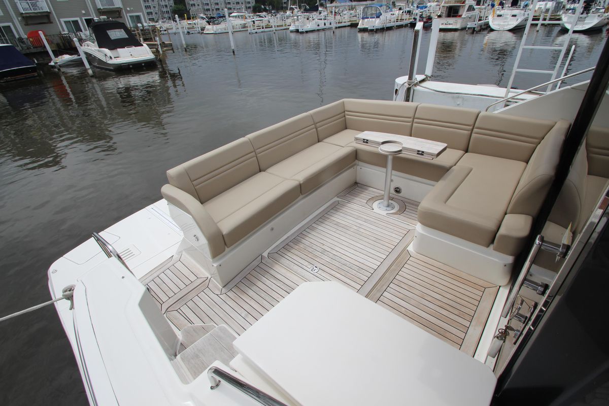 2016 Sea Ray 50 