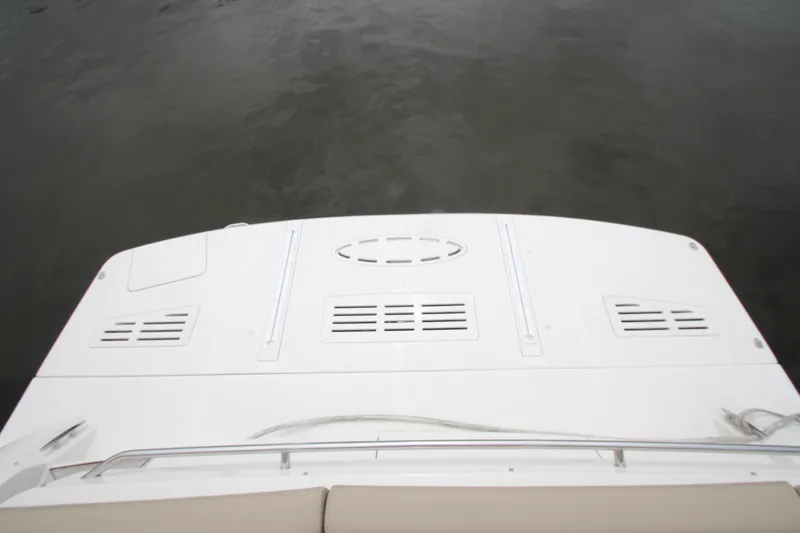  Yacht Photos Pics 2016 Sea Ray 510 Sundancer swim platform on calm water.