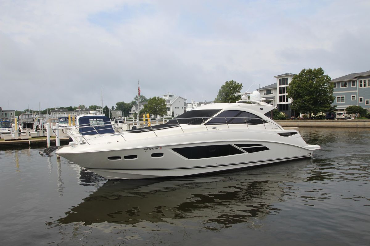 2016 Sea Ray 50 