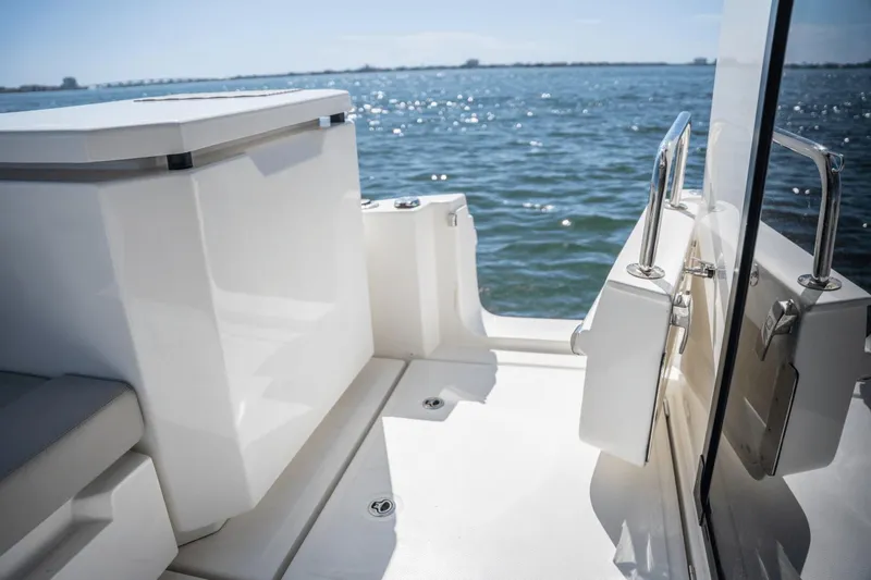 Lost & Found Yacht Photos Pics 