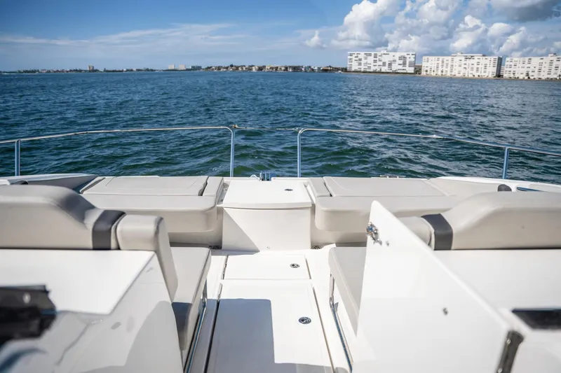 Lost & Found Yacht Photos Pics 