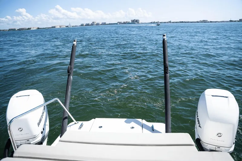 Lost & Found Yacht Photos Pics 