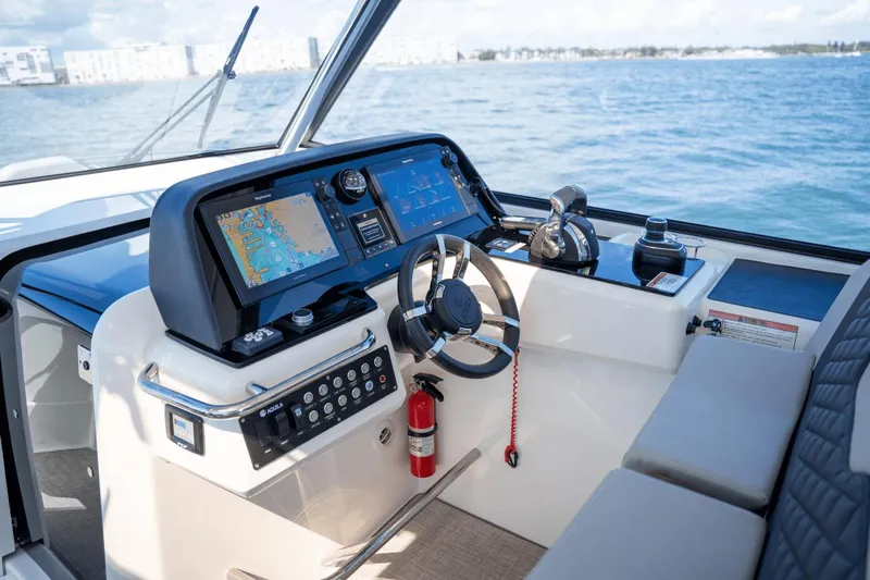 Lost & Found Yacht Photos Pics 