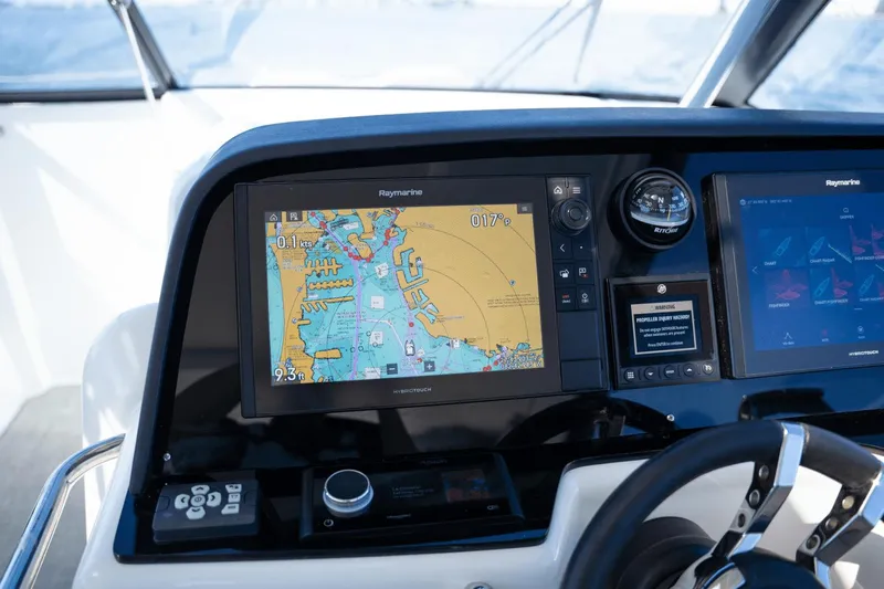 Lost & Found Yacht Photos Pics 