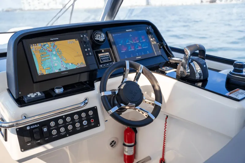 Lost & Found Yacht Photos Pics 