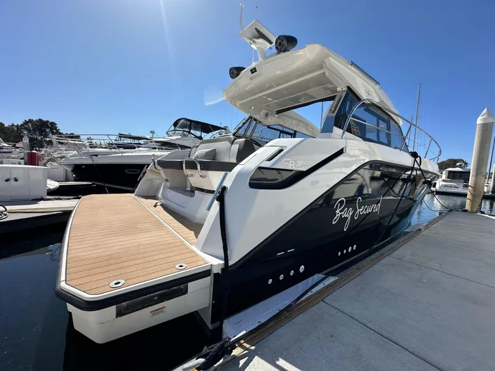 Bag Secured Yacht Photos Pics 