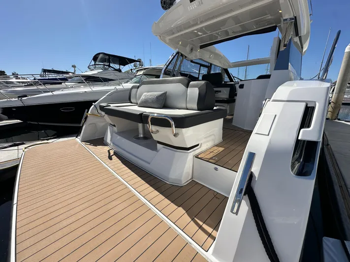 Bag Secured Yacht Photos Pics 