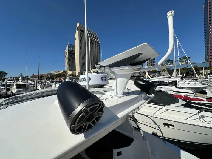 Bag Secured Yacht Photos Pics 