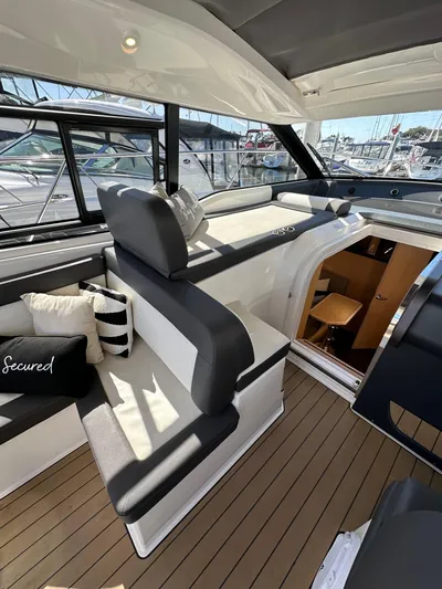 Bag Secured Yacht Photos Pics 