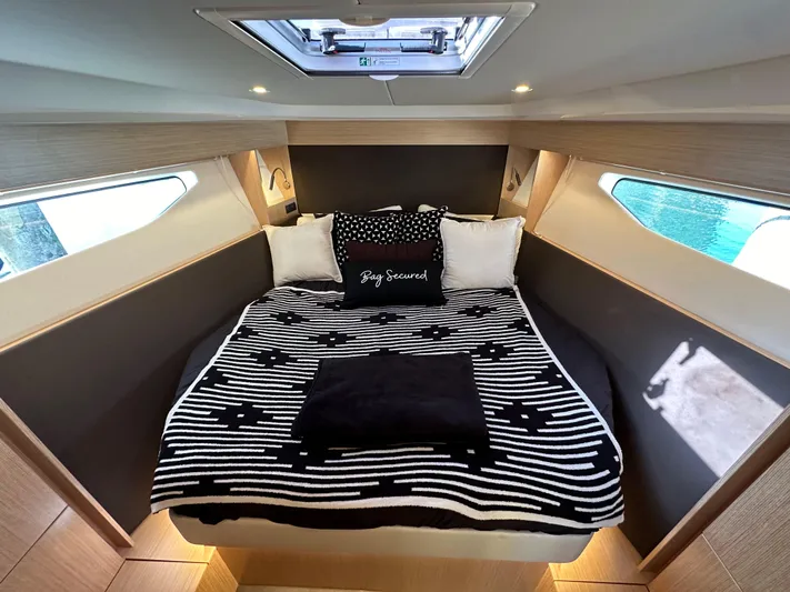 Bag Secured Yacht Photos Pics 