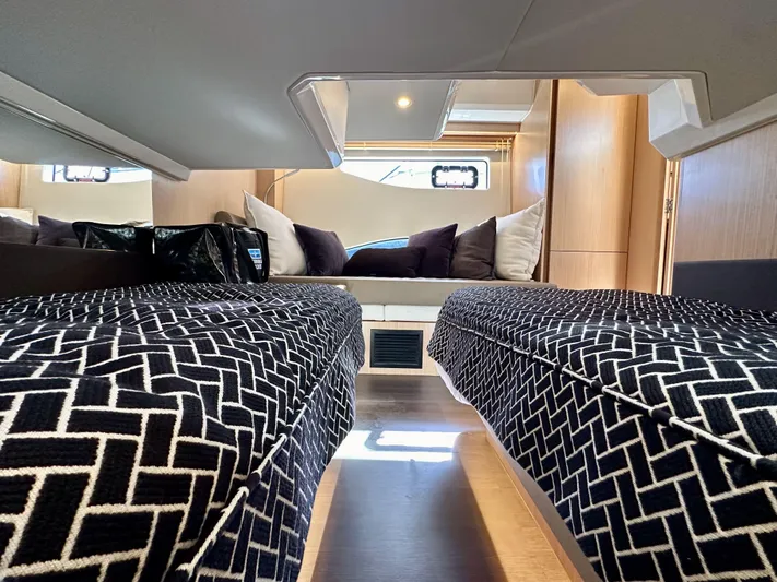 Bag Secured Yacht Photos Pics 