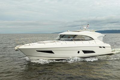 Yacht