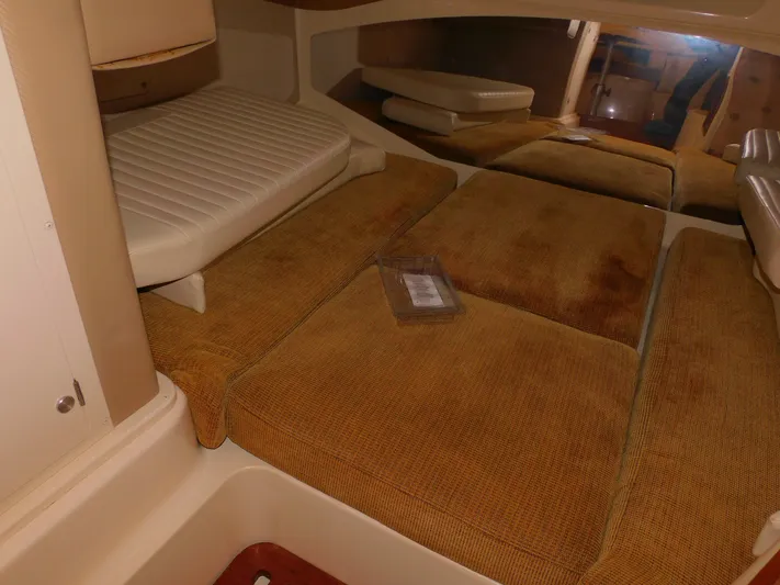 Happy Ours Yacht Photos Pics 