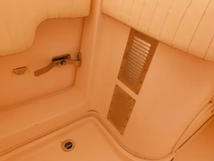 Happy Ours Yacht Photos Pics 