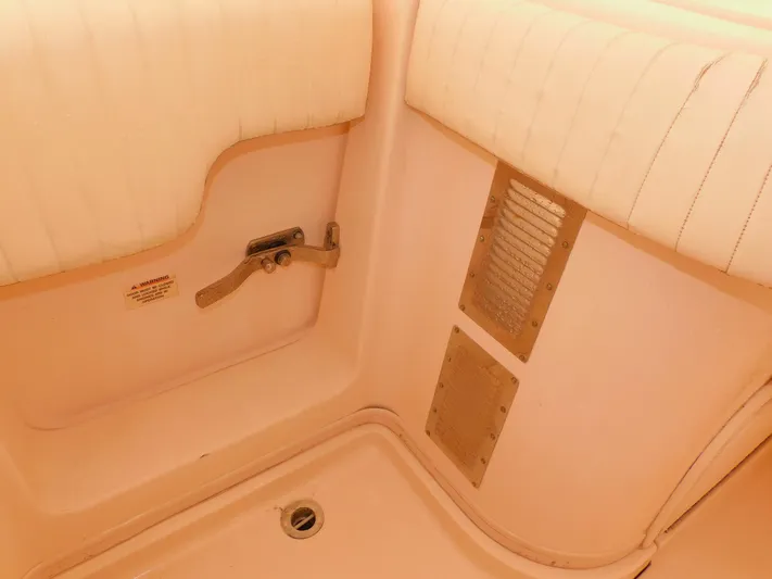 Happy Ours Yacht Photos Pics 