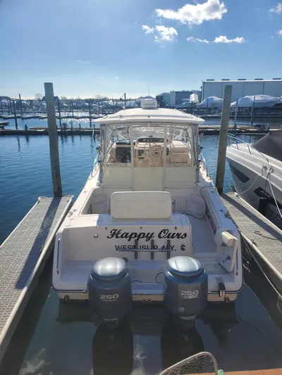 Happy Ours Yacht Photos Pics 